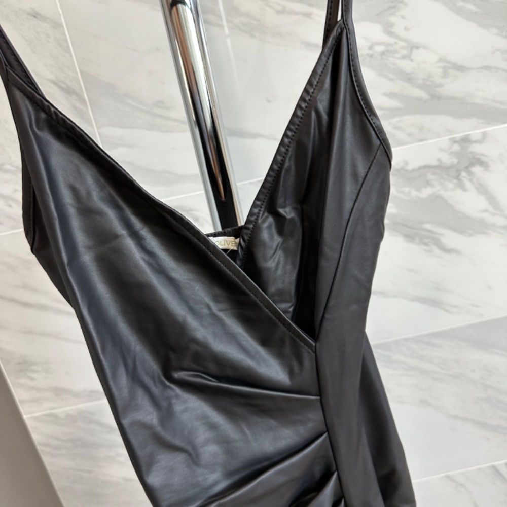 BLACK LEATHER DRESS - Picture 2 of 4